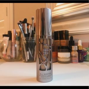 Urban Decay All Nighter Waterproof Foundation 2.5